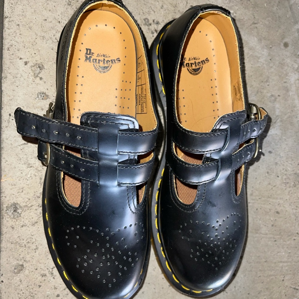 BRAND NEW Dr. Marten Mary Janes